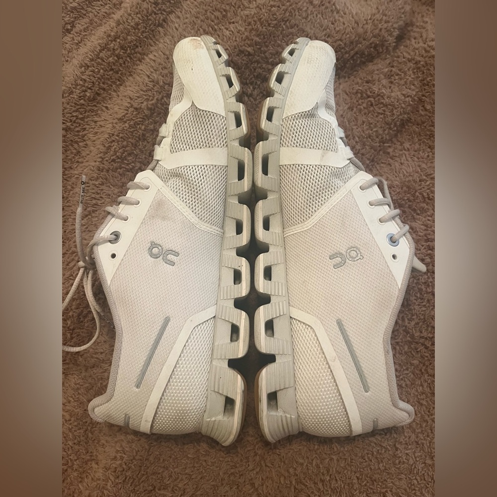On Cloud Running - 10.5 women’s